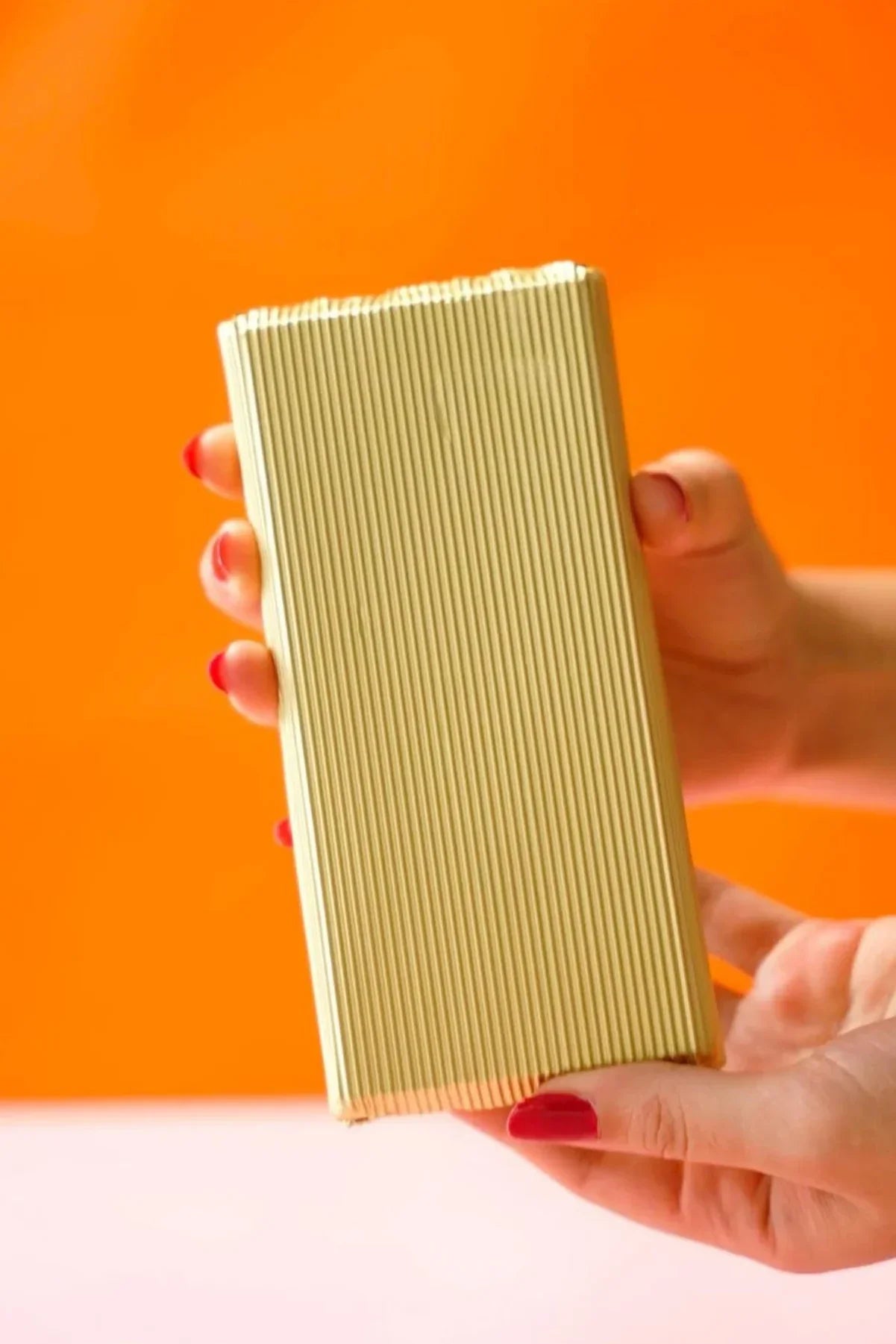 Konak Handmade Premium Dubai Chocolate Bar 200g