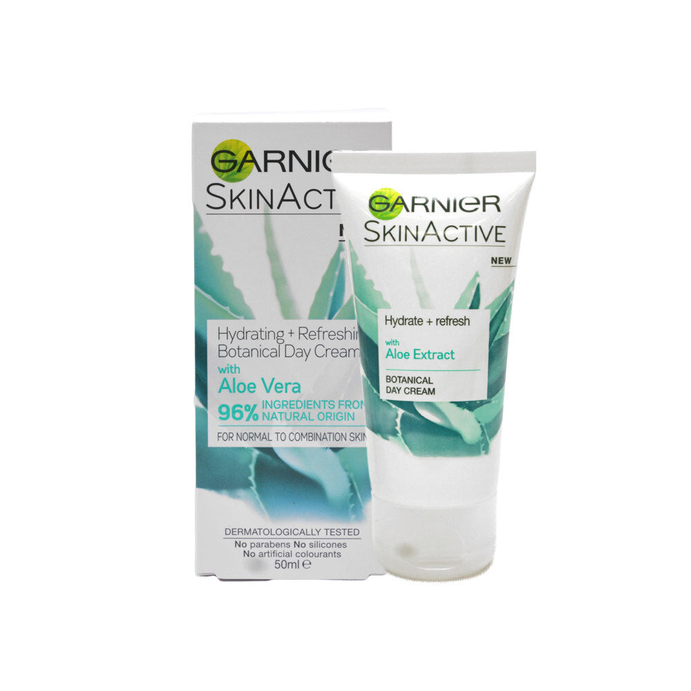 Garnier Skin Active Hydrating + Refreshing Botanical Day Cream With Aloe Vera 50ml