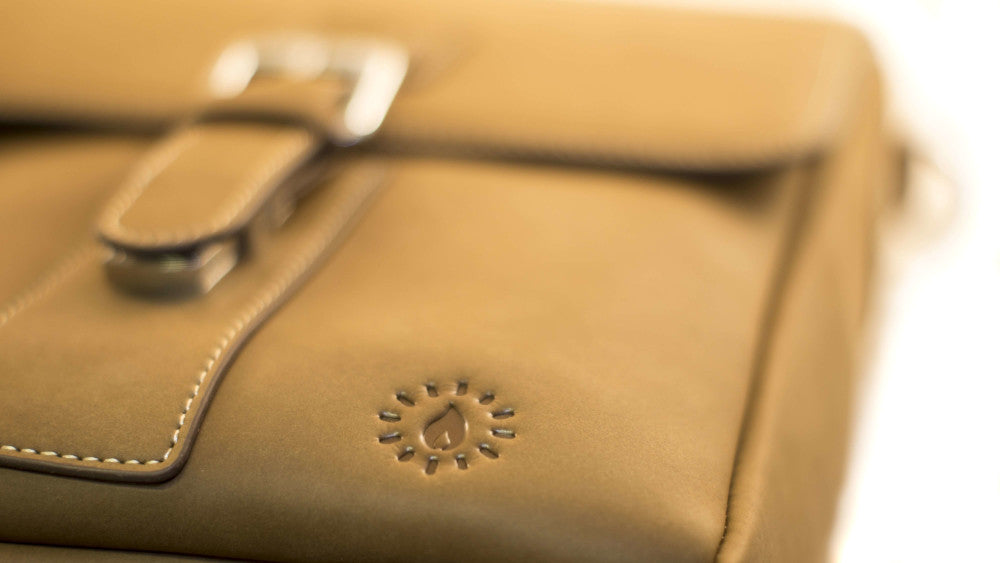 Jack Bee Collins Leather Messenger Bag