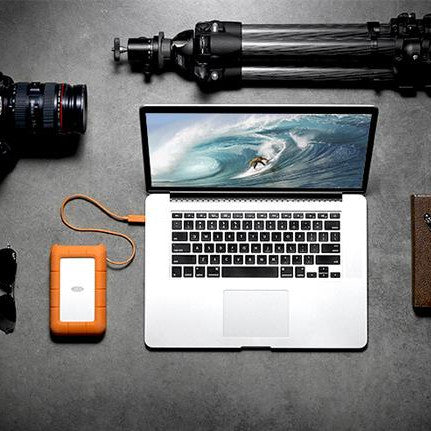 LACIE 1TB Rugged USB-C Portable Drive (STFR1000800)