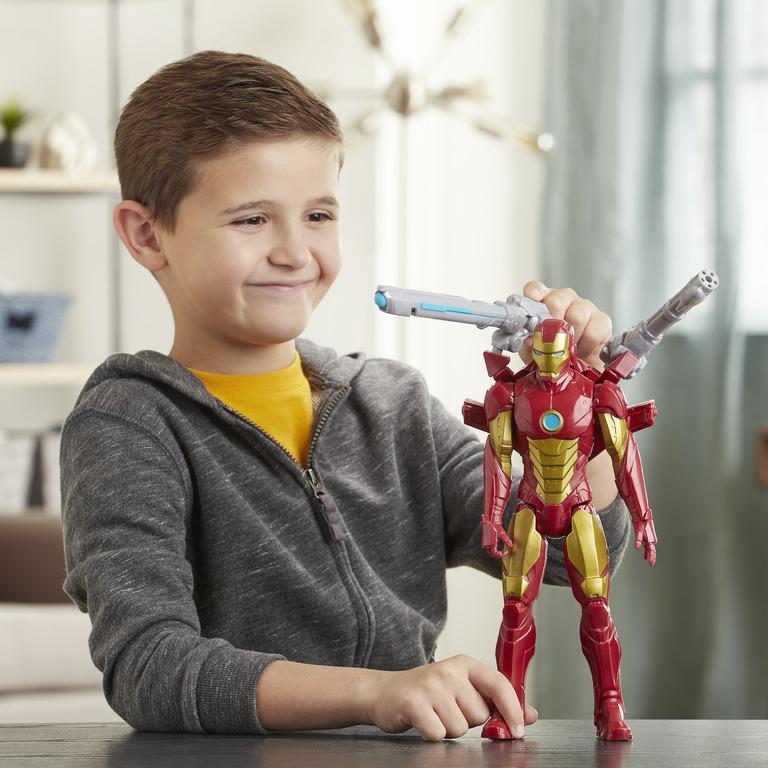 Marvel Avengers Titan Hero Series Blast Gear Iron Man