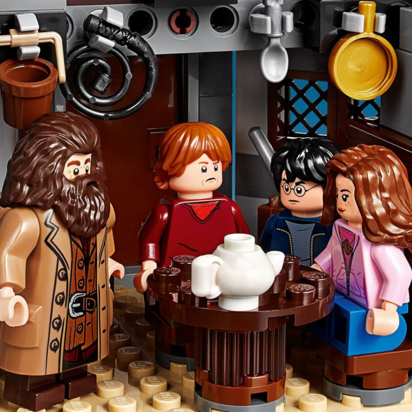 LEGO Harry Potter Hagrid's Hut: Buckbeak's Rescue - 75947