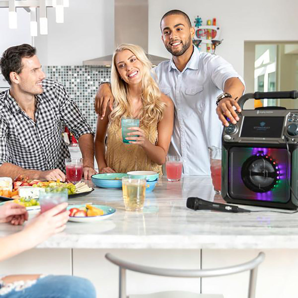 Singing Machine Groove XL – Bluetooth + Light Show