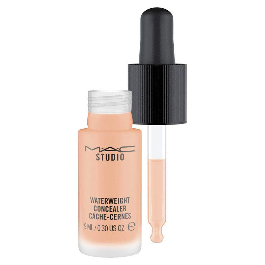 M.A.C Studio Waterweight Concealer - 9ml