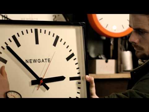Newgate Lemur Alarm Clock - Retro-Inspired Dial