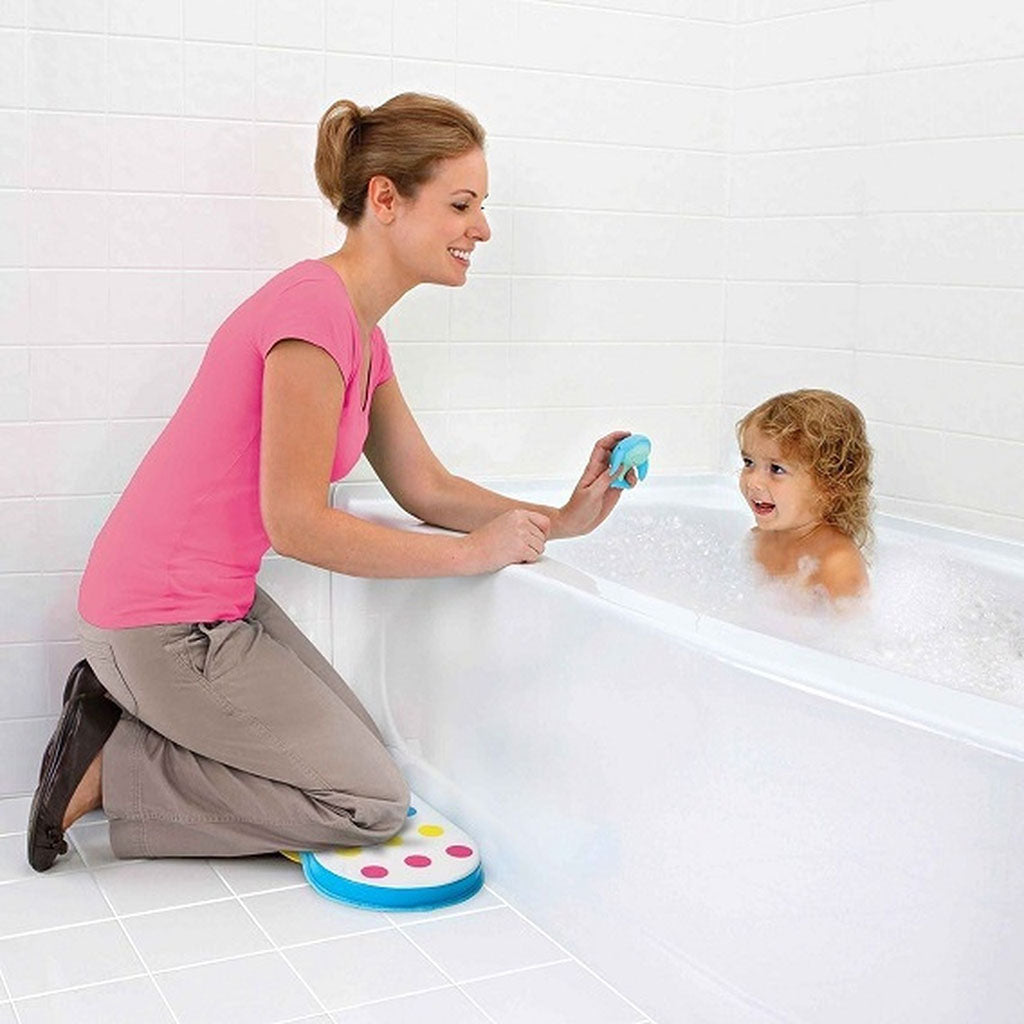 Munchkin Dots Bath Kneeler Cushion Support