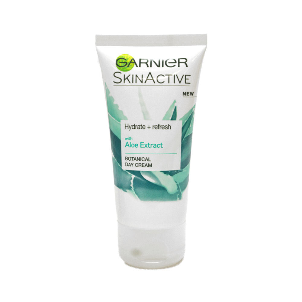 Garnier Skin Active Hydrating + Refreshing Botanical Day Cream With Aloe Vera 50ml
