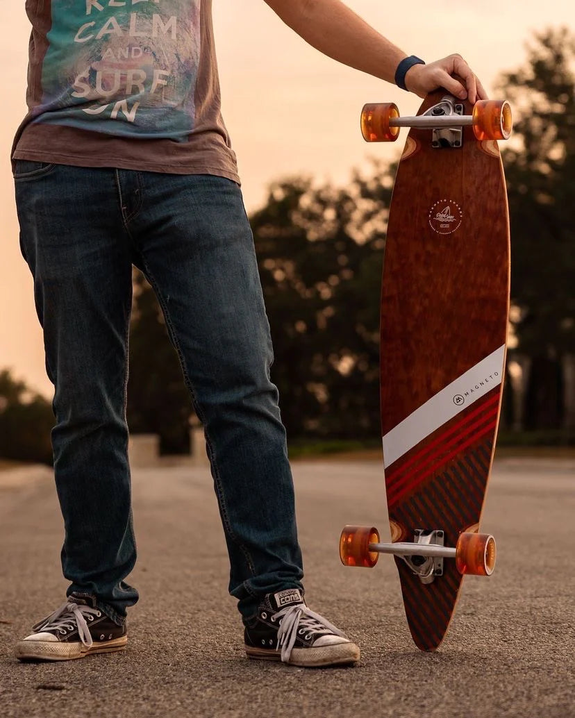 Magneto Pintail Swallow Longboard Skateboard