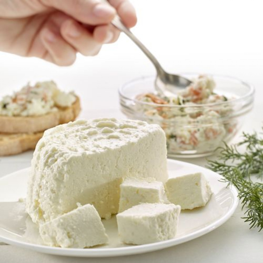 Lekue Cheese Maker