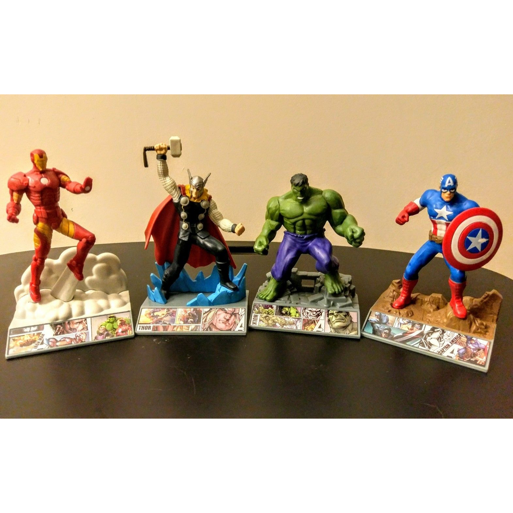 Marvel Avengers Assemble: Assorted Superhero Figurines