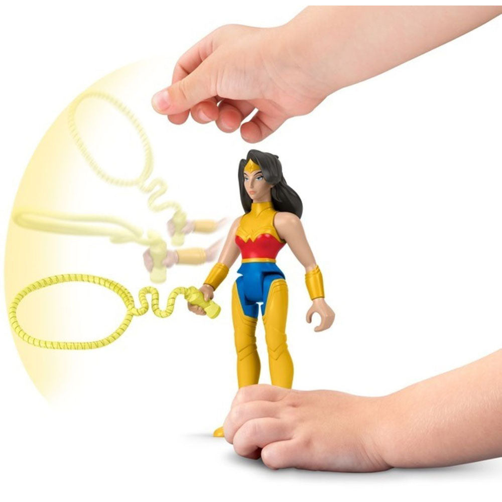 Fisher-Price DC League of Super-Pets Super Hero & Pet Figures