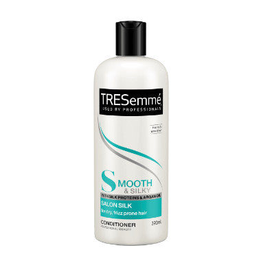 TRESemmé Smooth & Silky Salon Silk Conditioner 390ml